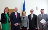 Чехія планує продовжити фінансову та експертну підтримку України у сфері освіти, зараз триває підготовка цього рішення, – Посол Чеської Республіки